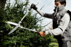 Bahco P51H-SL Extra Long Hedge Shears, Heavy Duty, Lightweight With Aluminium Handle -Outdoor Garden Shop Bahco P51H SL Extra Long Hedge Shears Heavy Duty Lightweight with Aluminium Handle 15 24757.1707204594