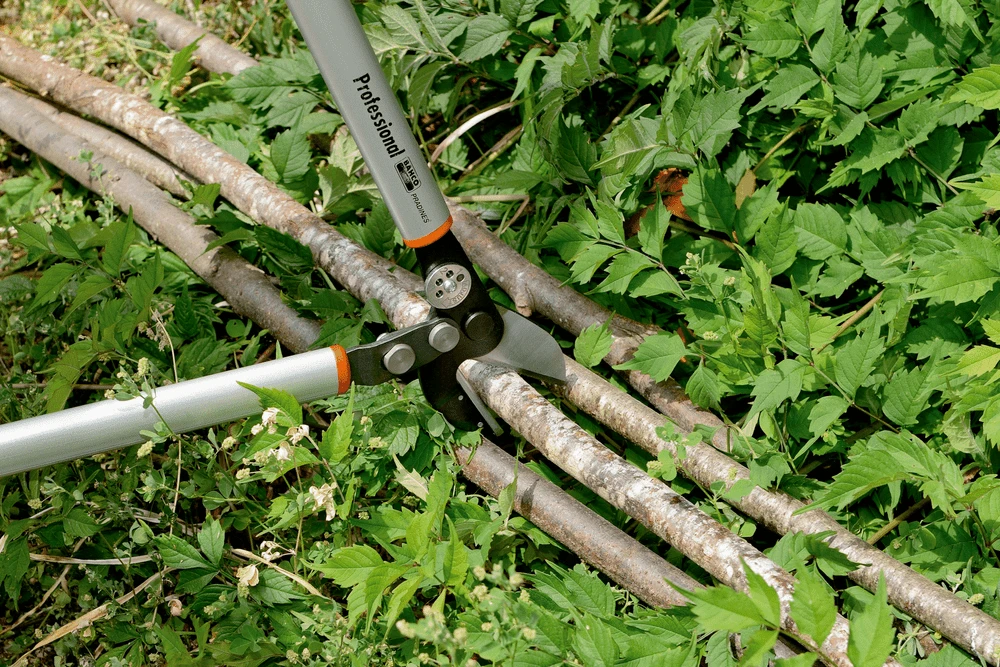 Bahco P173-SL-85 Professional 45mm Anvil Loppers With Lever Action And Aluminium Handle 14 Bahco P173-SL-85 Professional 45mm Anvil Loppers With Lever Action And Aluminium Handle - Image 12